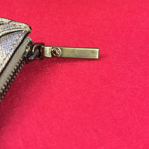 Silver metallic Kate Spade card wallet - Picture 6 of 6